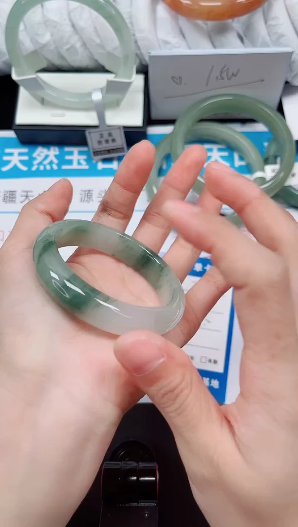 未镶嵌手镯石英质玉205-52/53