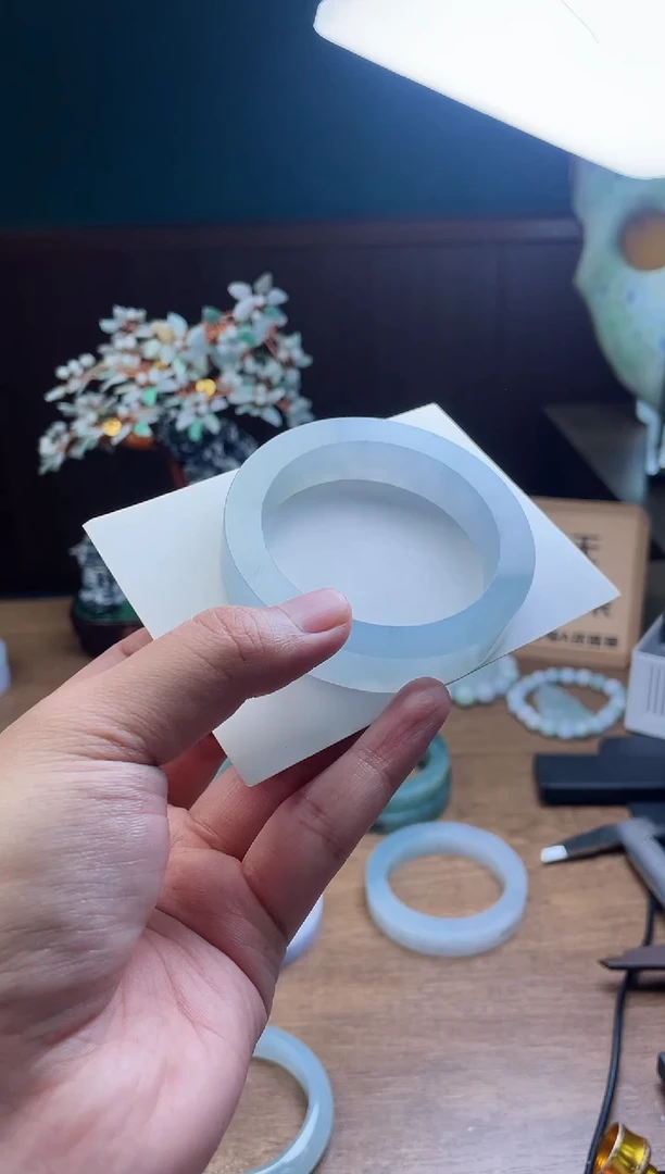 【闪购商品】定制翡翠手镯未镶嵌定制