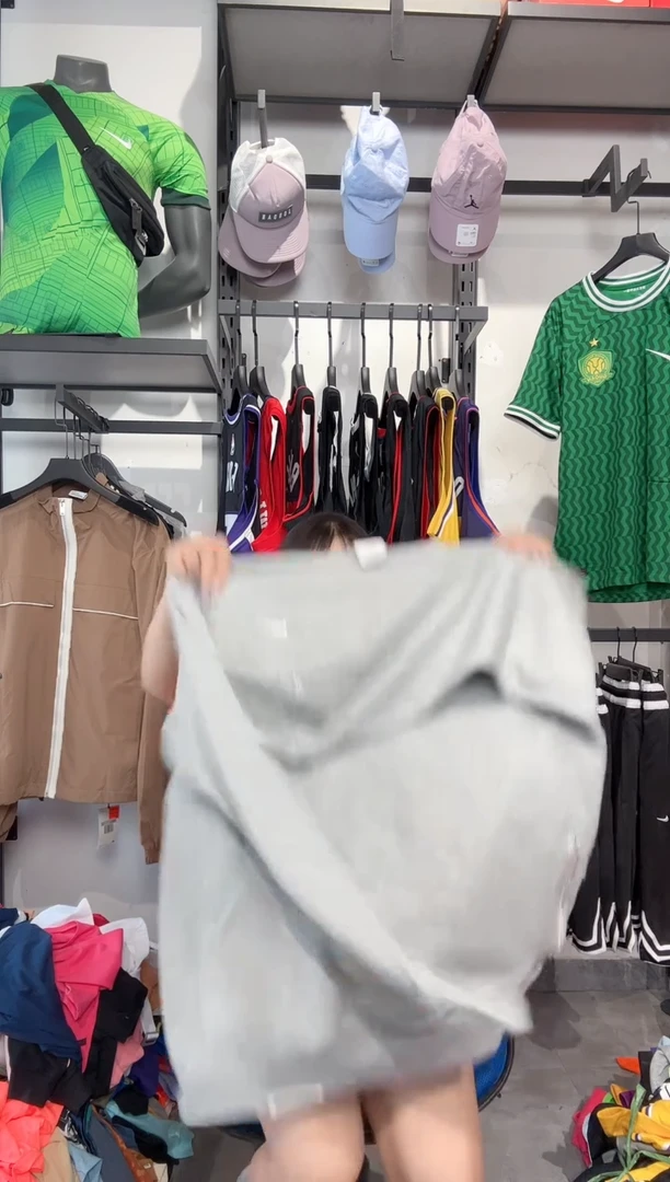 1528编码 耐克卫衣服饰过款为准 尺码S