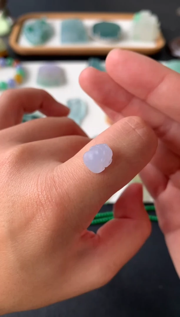 未镶嵌定制翡翠翡翠