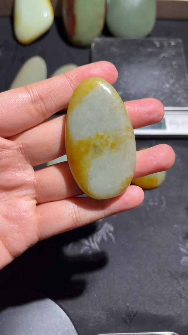 未镶嵌和田玉珠宝奇石37和田玉