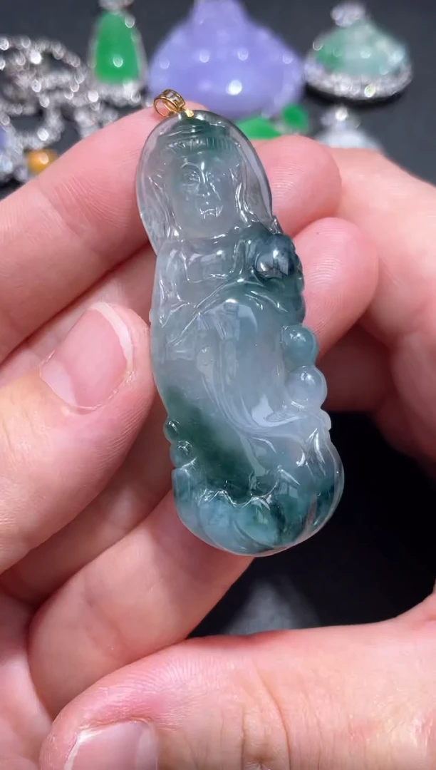 颈饰18K金镶嵌翡翠26.........