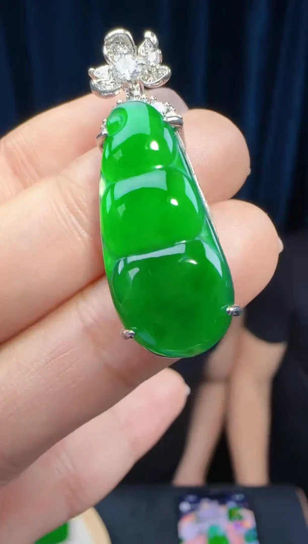 未镶嵌定制翡翠翡翠吊坠103