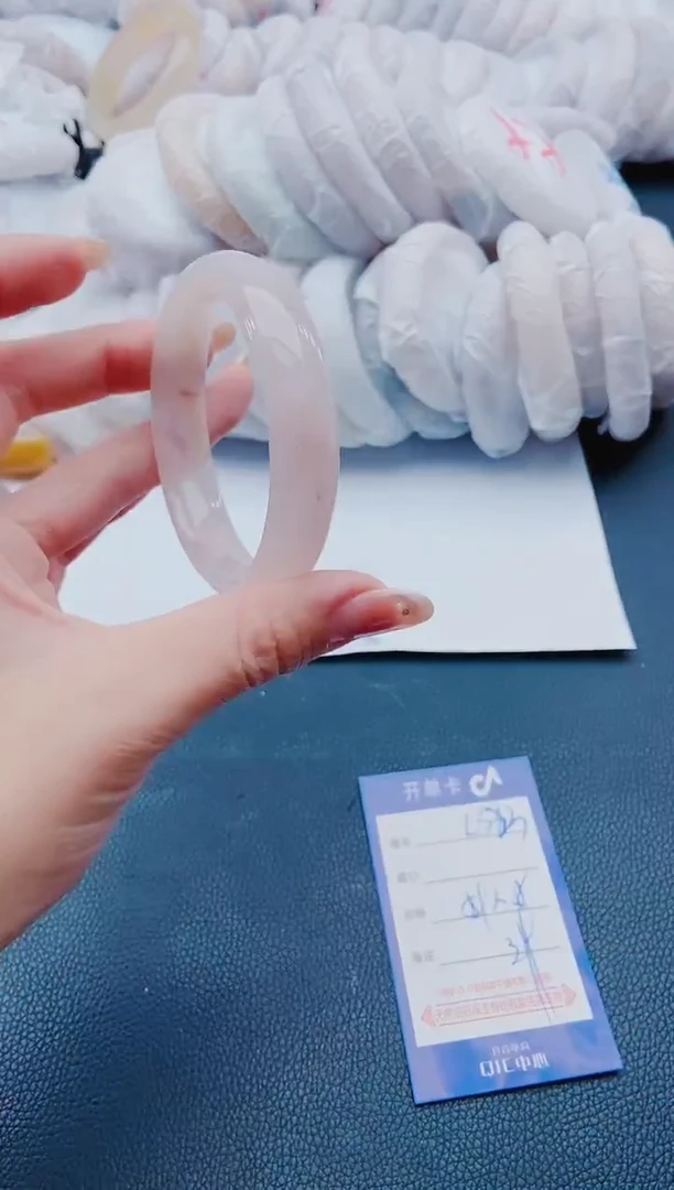 未镶嵌手镯石英质玉L333-59-58