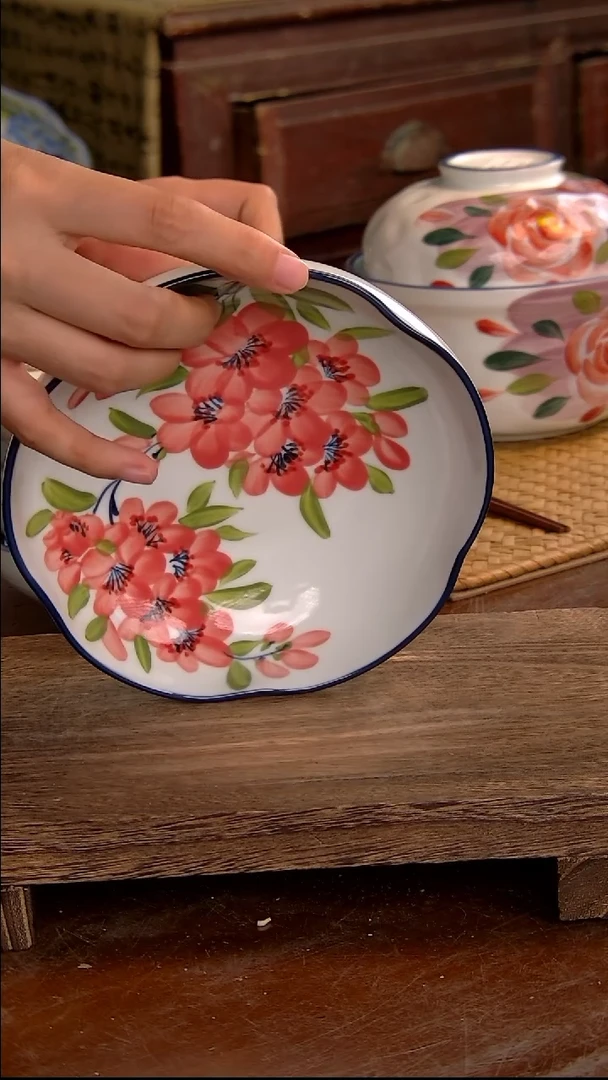 瓷片高白6英寸花口碟-红桃花