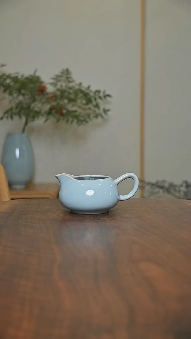 石瓢公道 天青 微瑕 朱家汝窑款