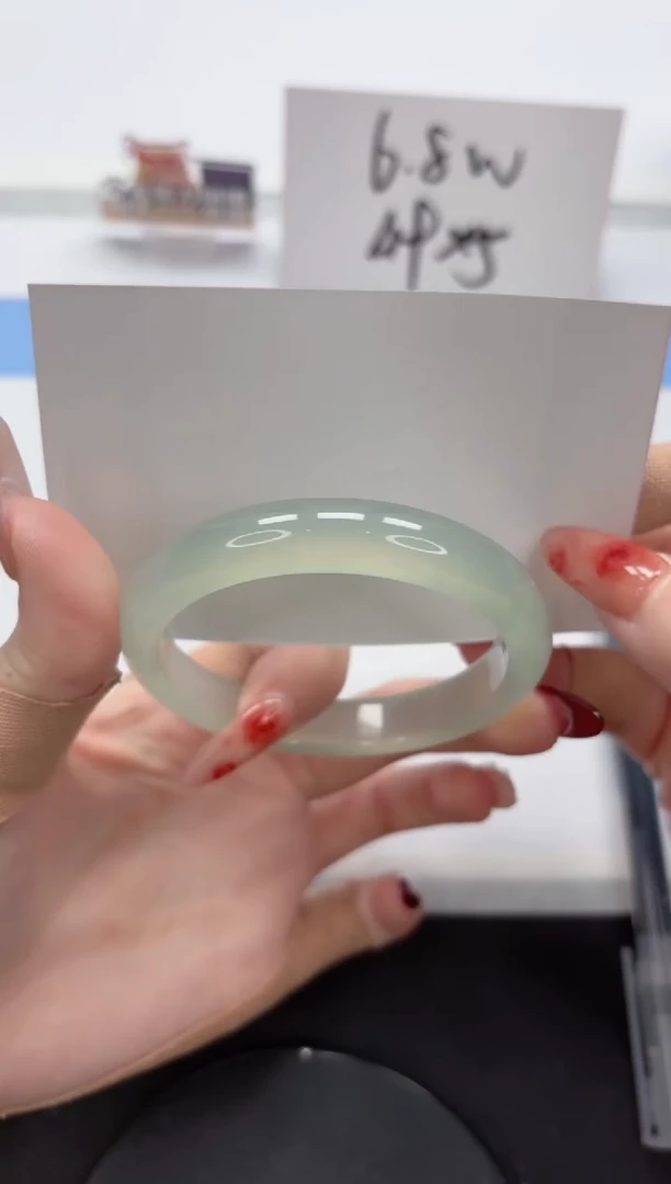 【闪购商品】石英质玉手镯未镶嵌A184-57