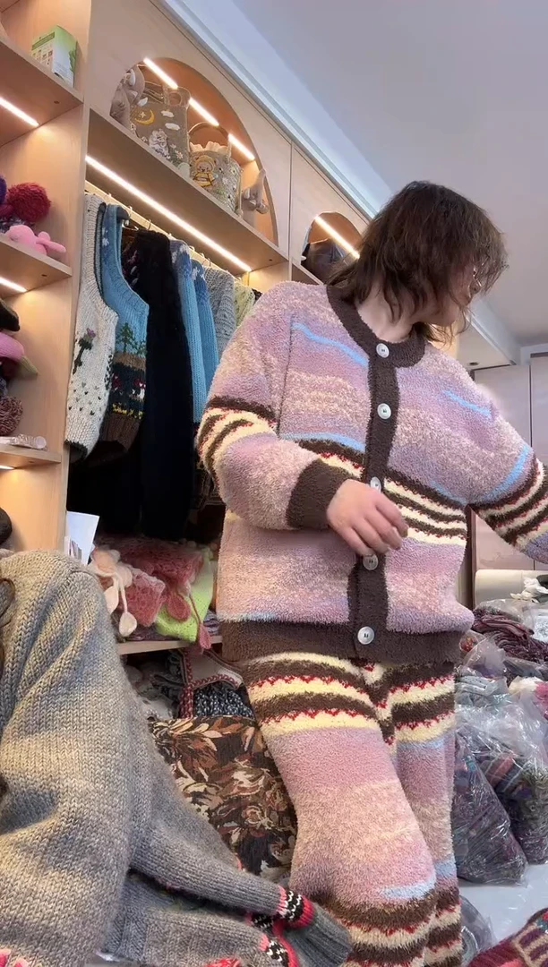 羊毛肖*侠粉色睡衣套装