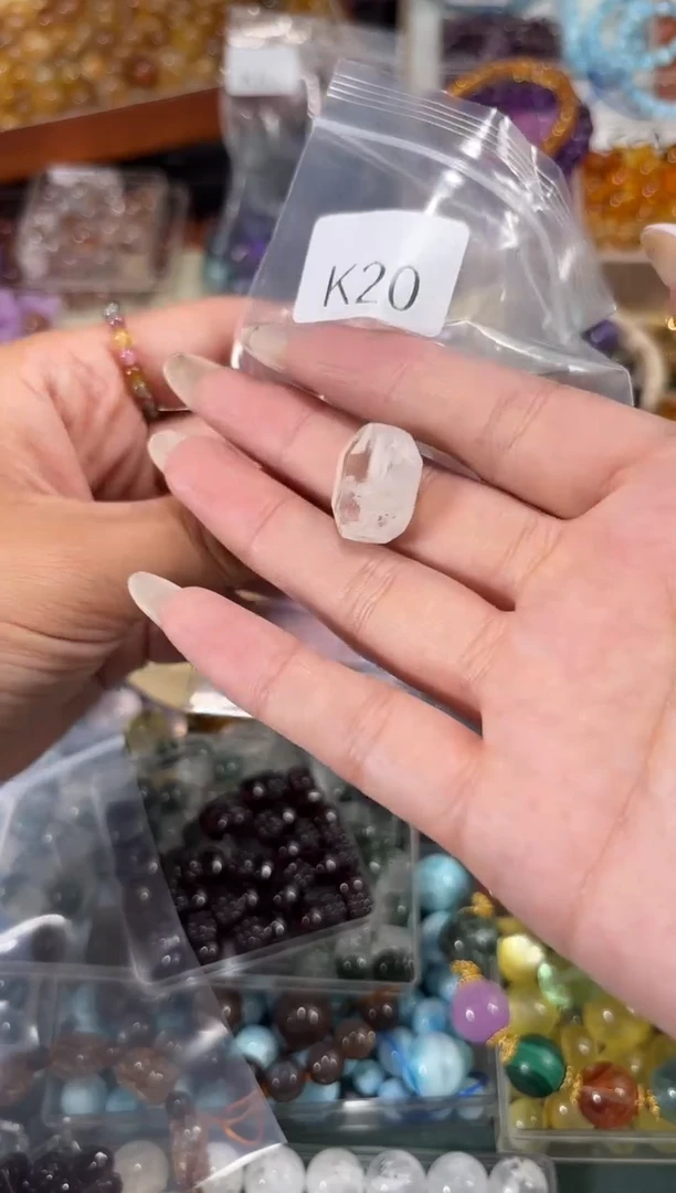 水晶手串未镶嵌K20雪花随行一个