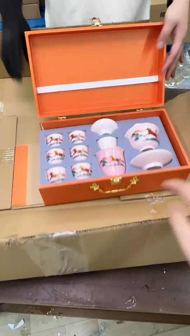 瓷片小强茶具套装