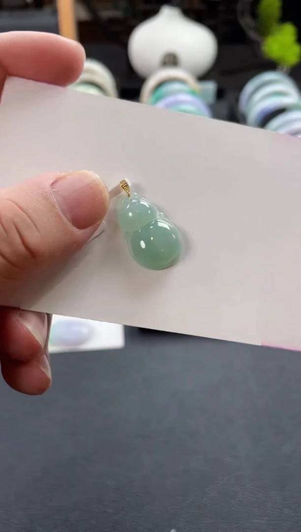 【闪购商品】翡翠颈饰未镶嵌吊坠