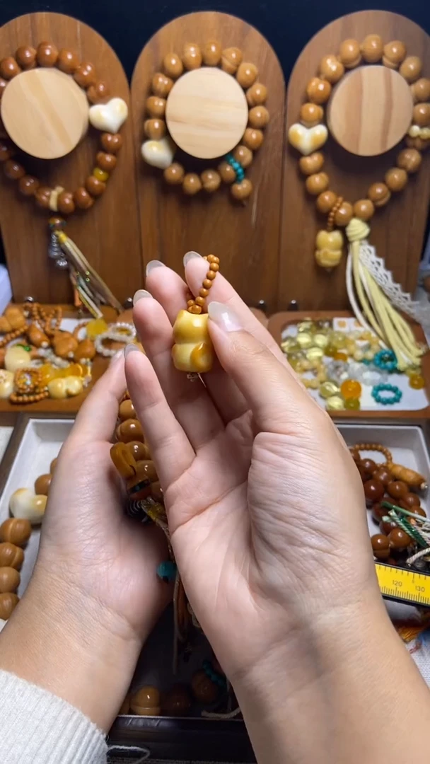 手串猴头核桃小*悟道猫吊坠