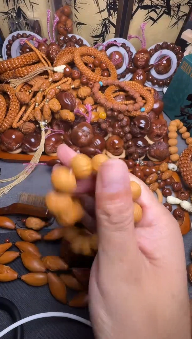 手串橄榄核猴头土豪