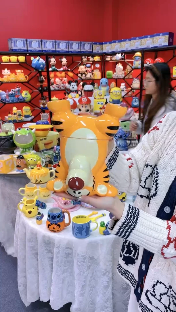 【闪购商品】.@@小老虎陶瓷饼干罐