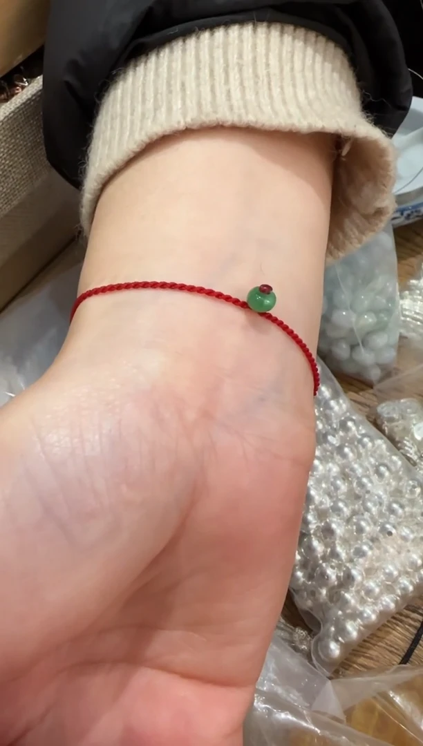 【闪购商品】玛瑙/玉髓颈饰未镶嵌红绳