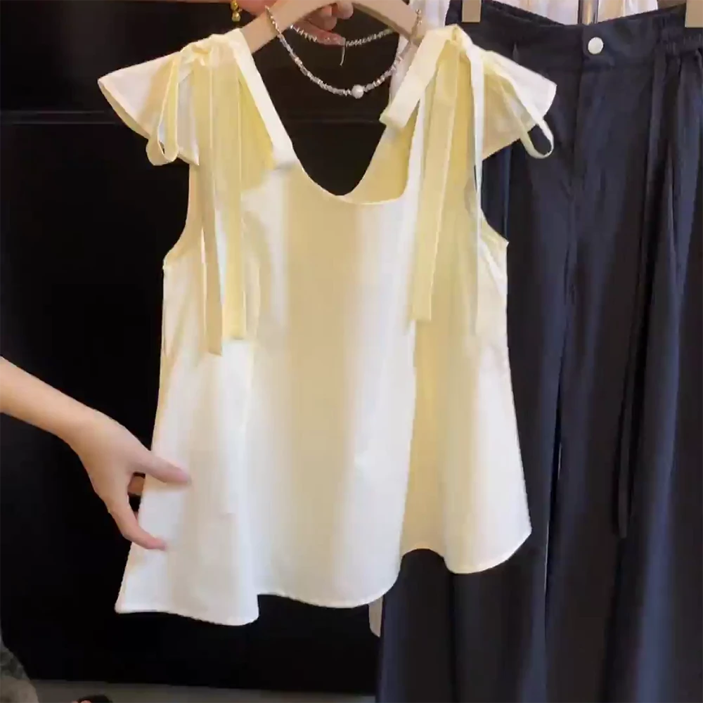 【柠檬慕斯】韩版V领正反两穿甜美蝴蝶结减龄飞袖衬衫C5534