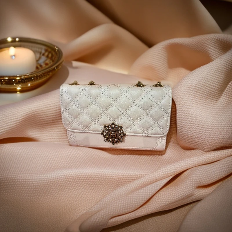 （霏霏礼物）单肩包肩包百搭短款三折单肩链条包菱格中古