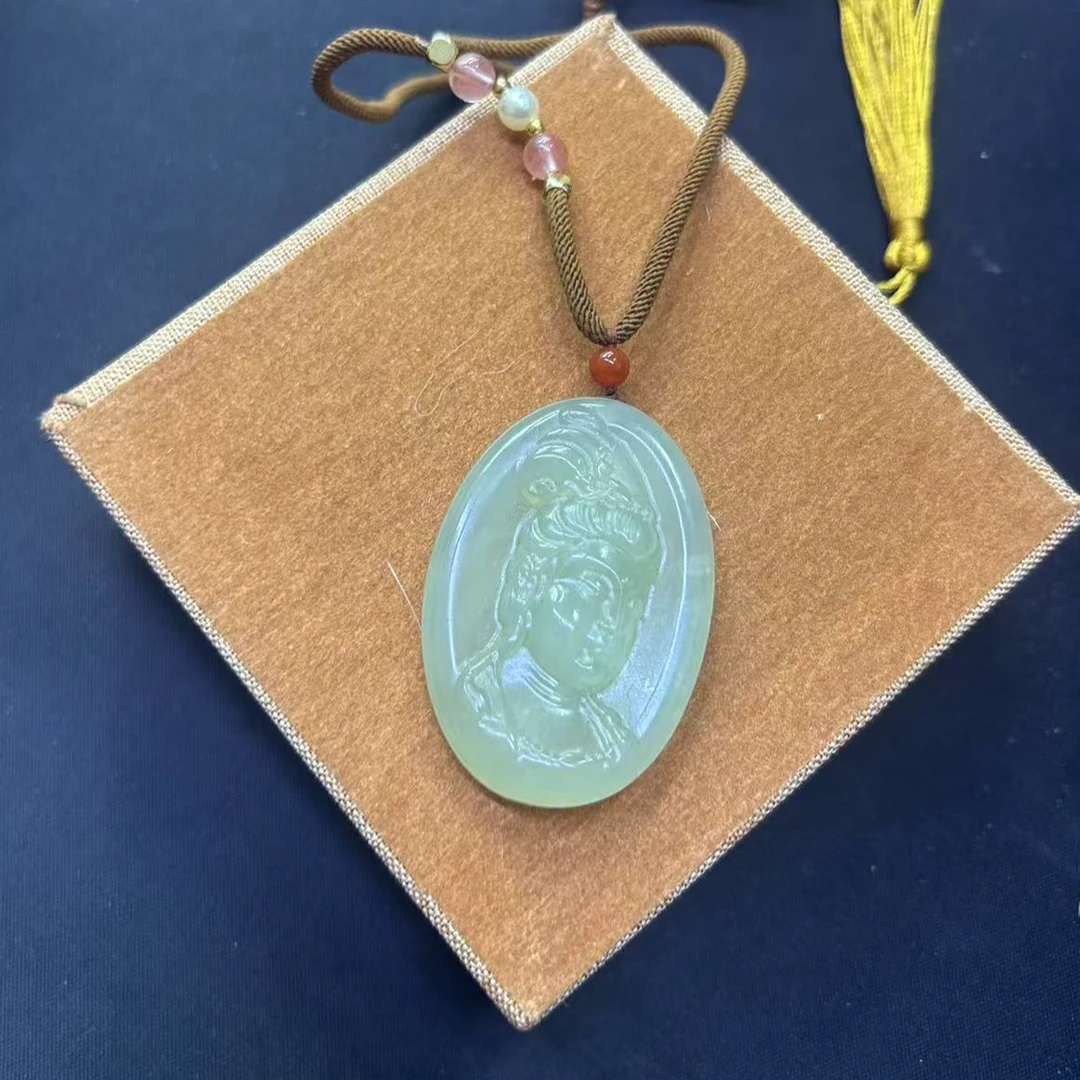 岫玉观音头像挂件 