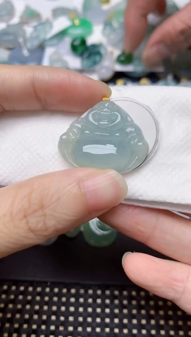 颈饰18K金镶嵌翡翠天然缅甸A货翡翠