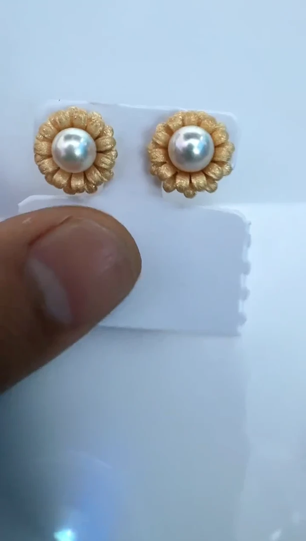 【闪购商品】海水珍珠耳饰银S925镶嵌耳钉