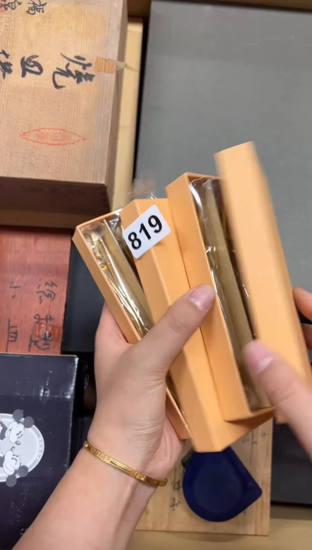 瓷片虛****️819中古商品谨慎参拍