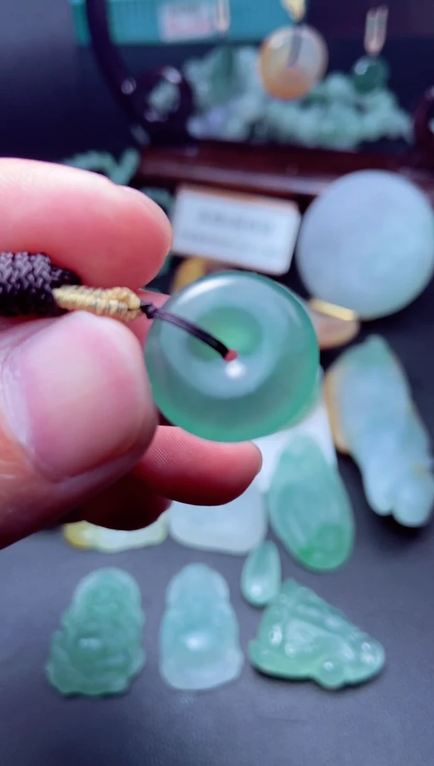 未镶嵌定制翡翠a货翡翠