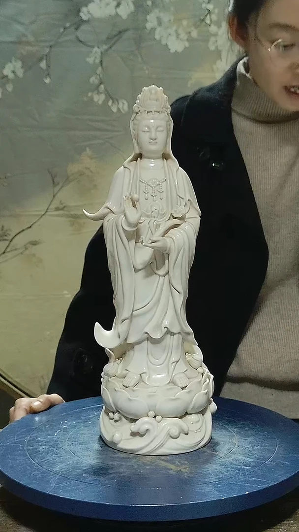 摆件德化瓷观音造像高45 公分
