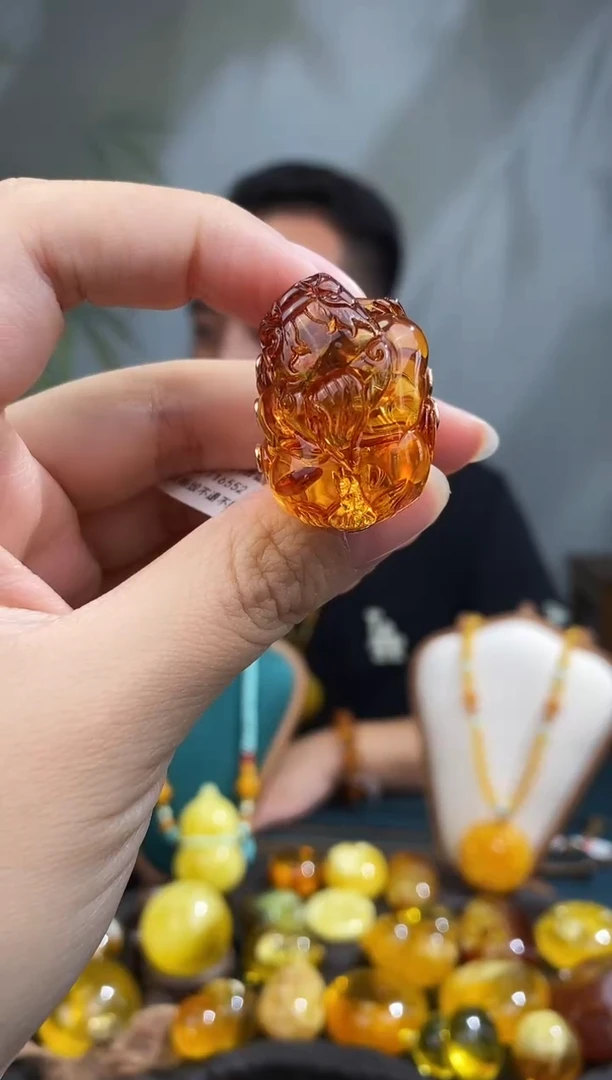 裸石琥珀未镶嵌基地发货 一物一证 顺丰包邮