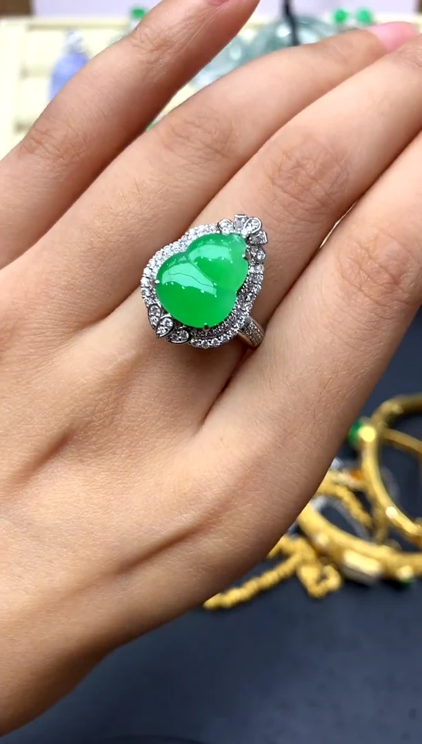 翡翠戒指18K金镶嵌488-中国好珍宝