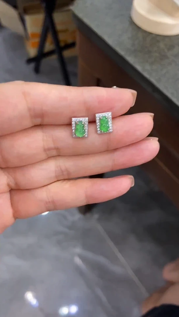 银S925镶嵌挂件翡翠耳饰