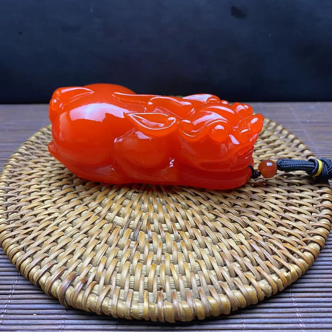 60号【粉丝福利】特色手工艺大冰红貔貅手把件