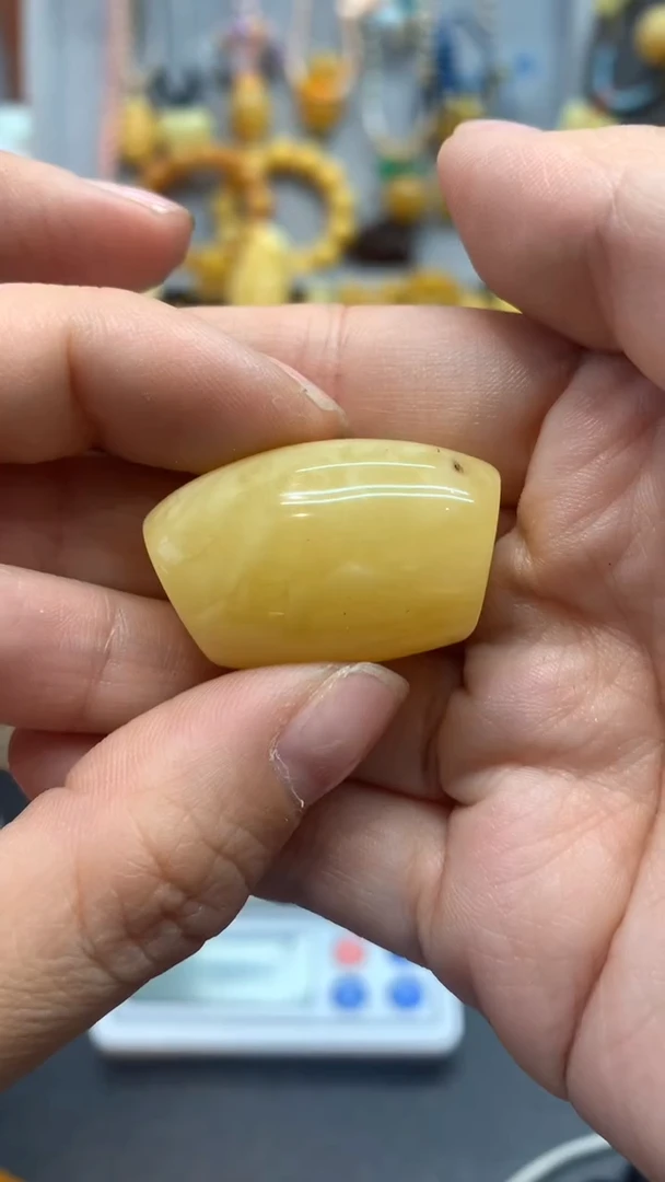 【闪购商品】琥珀珠宝奇石未镶嵌200