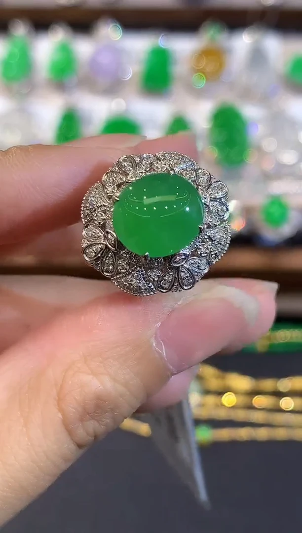 18K金镶嵌戒指翡翠SY多样性发其一