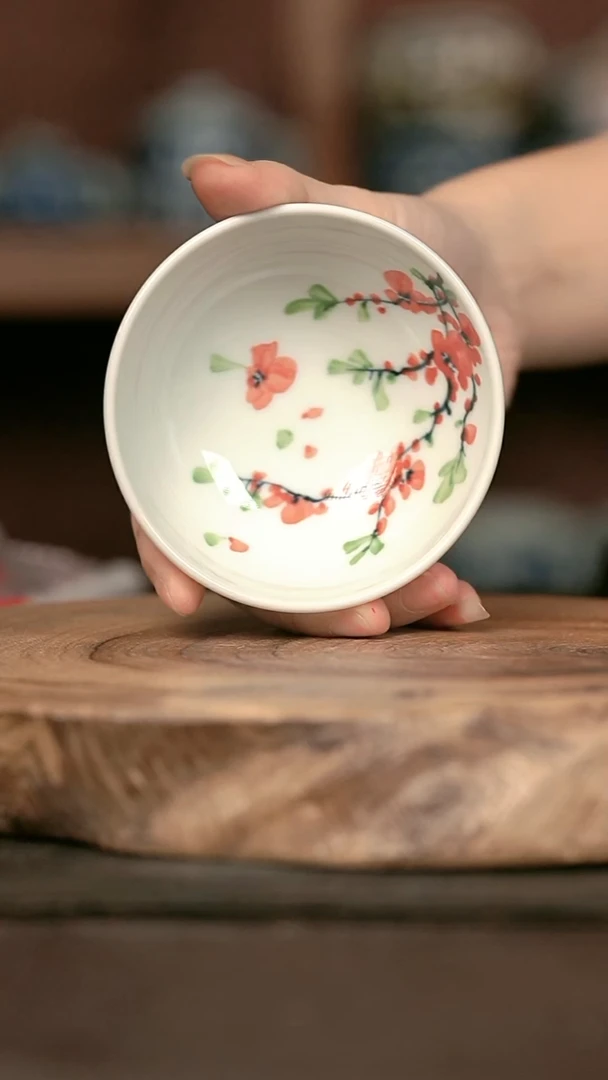 手绘手绘高温现代瓷  气  桃花鳜鱼肥小茶园90C
