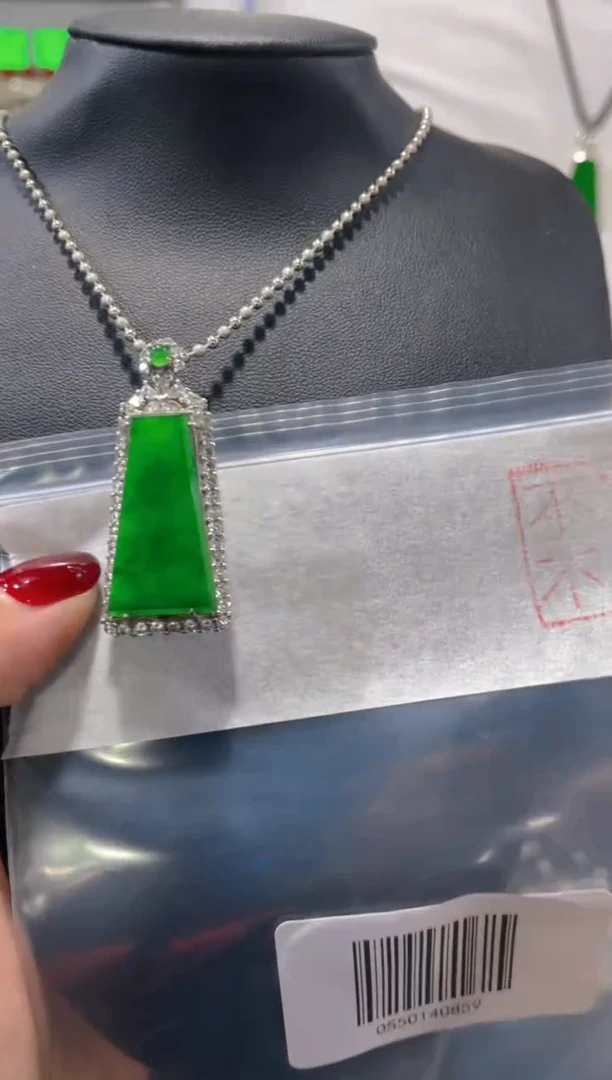 定制翡翠未镶嵌天然A货翡翠（多样性发货拍一件发件）