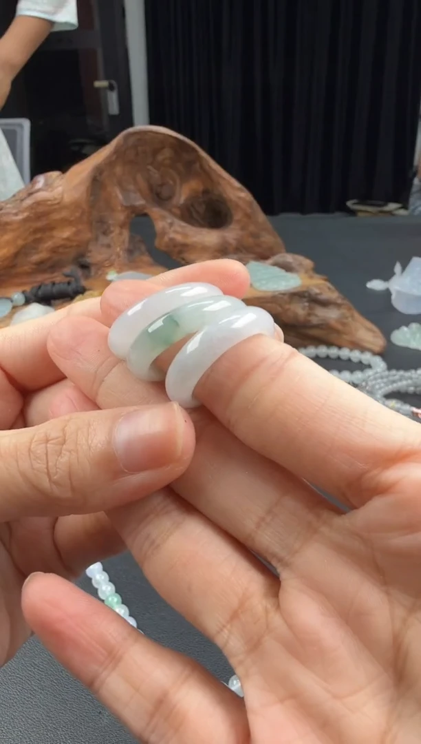 未镶嵌戒圈翡翠翡翠饰品（多样性发货一件）-180