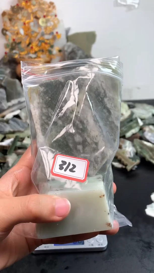 未镶嵌和田玉摆件312