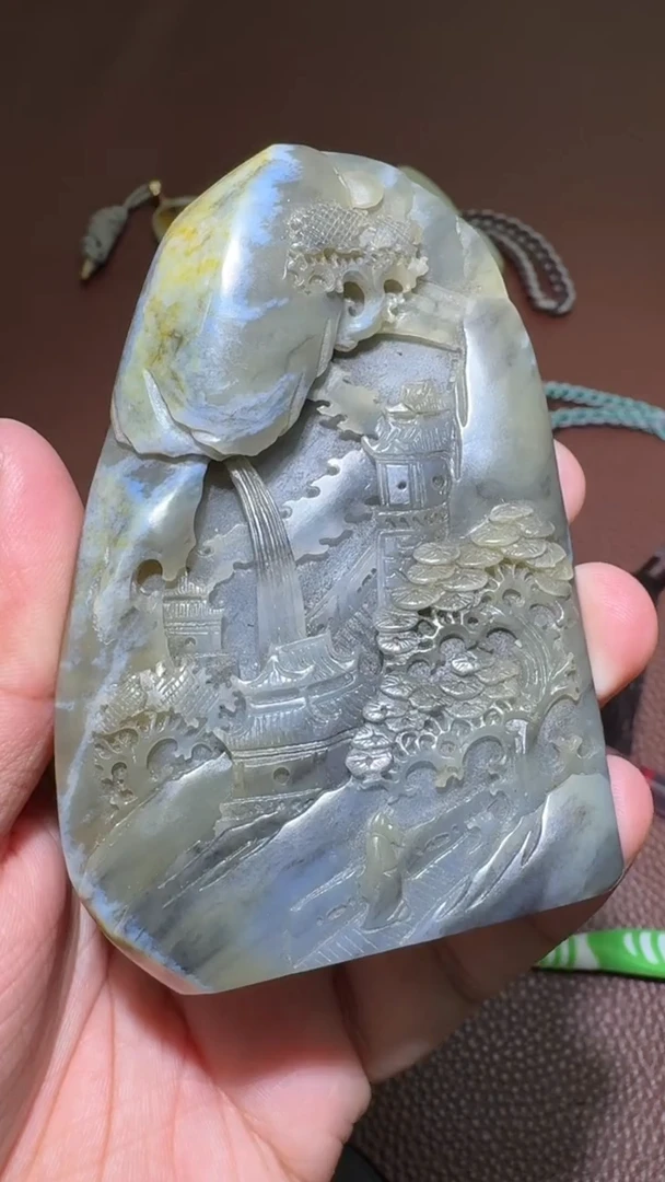 未镶嵌和田玉挂件和田玉