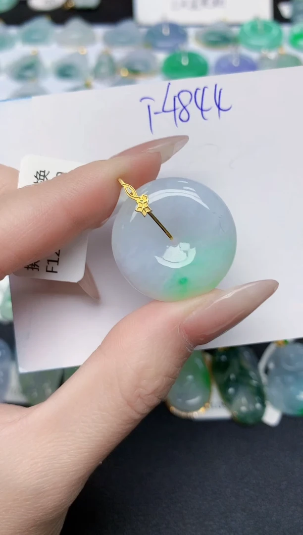 颈饰18K金镶嵌翡翠天然缅甸A货翡翠百元以上9元证书费自理