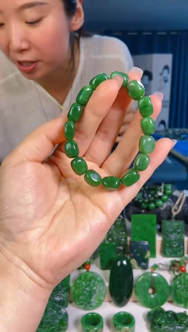 和田玉未镶嵌挂件1