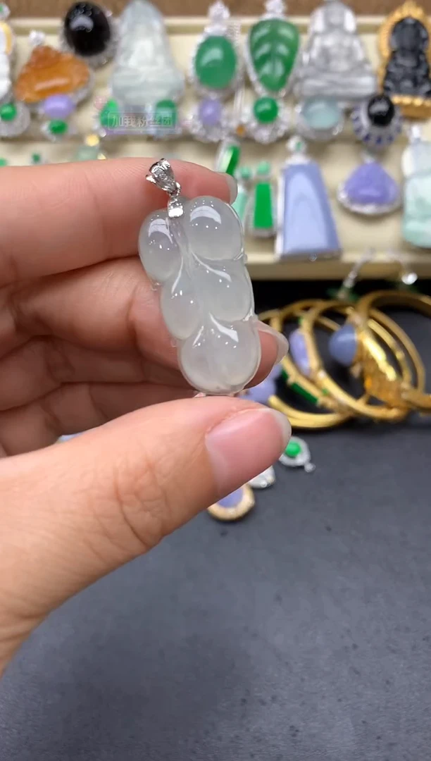 【闪购商品】翡翠颈饰18K金镶嵌80-中国好珍宝