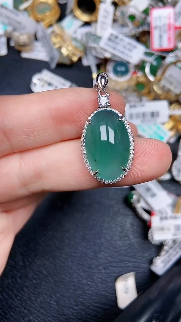 颈饰银S925镶嵌翡翠0985
