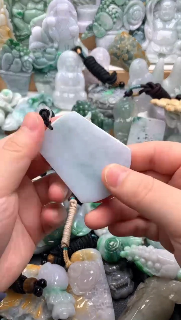 吊坠(不含链)未镶嵌翡翠1