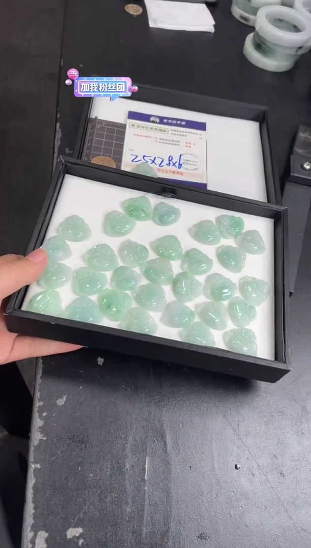 翡翠挂件未镶嵌佛公FL24/多样性发其一CP配绳