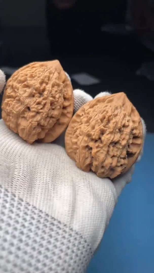 桃核把件a219 官帽43尺