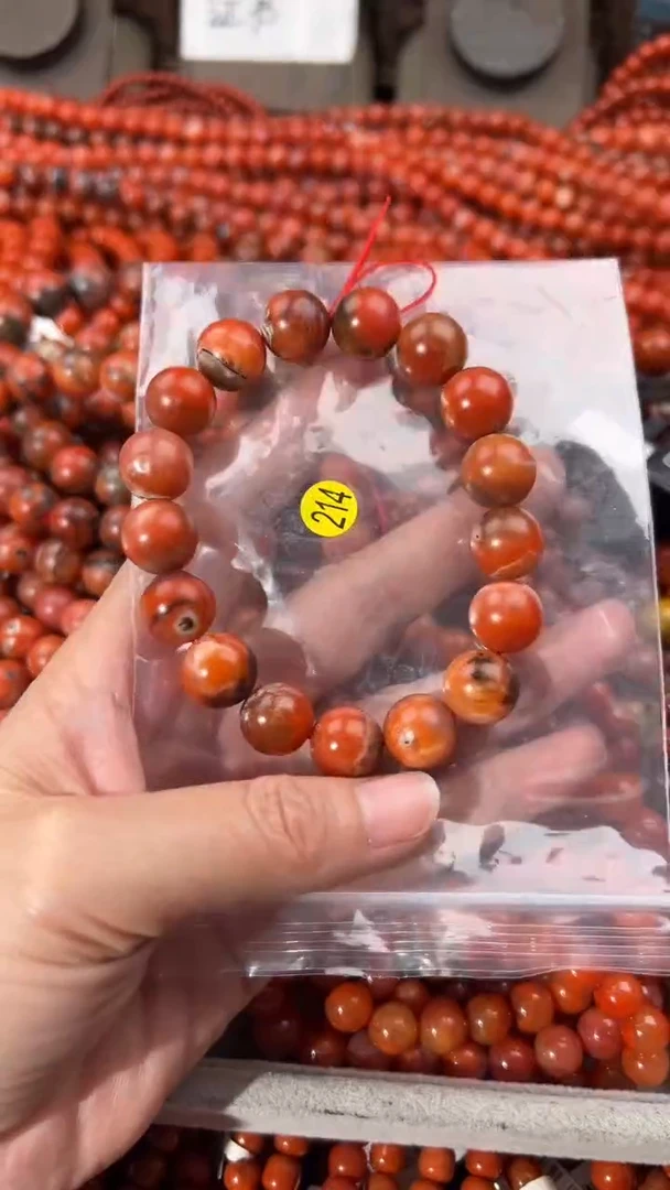 南红玛瑙手串未镶嵌13