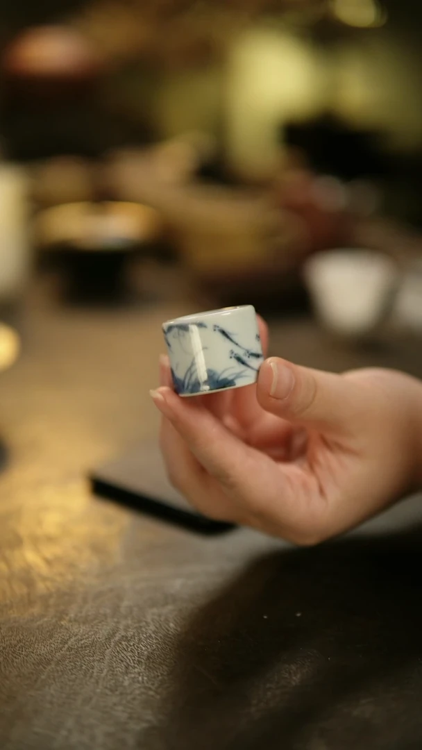 阿眠    清物堂柴窑青花游鱼盖置