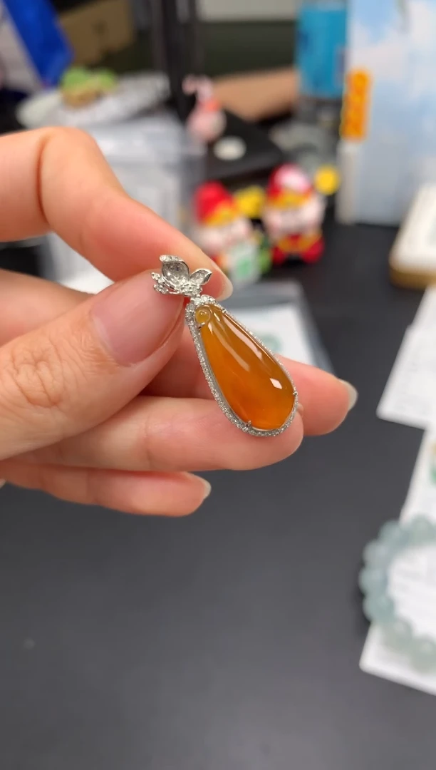 定制翡翠18K金镶嵌模式推广期48小时鉴赏期
