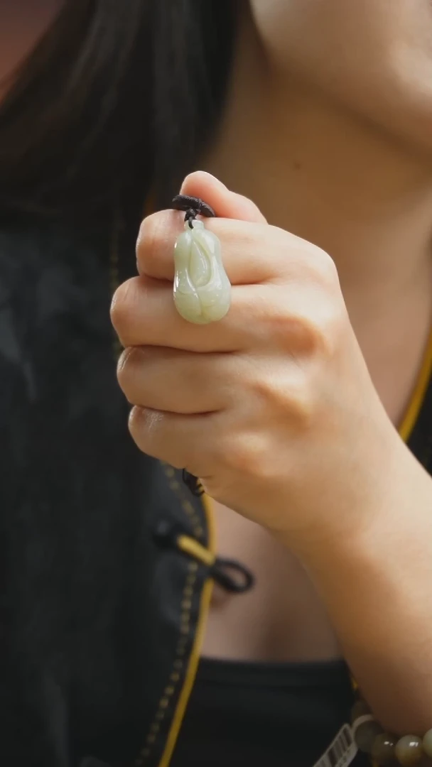 颈饰未镶嵌和田玉N42