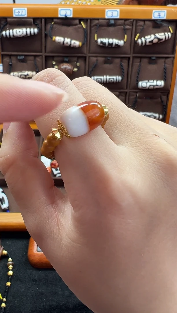 玛瑙/玉髓（覆膜）颈饰未镶嵌132.(微瑕)